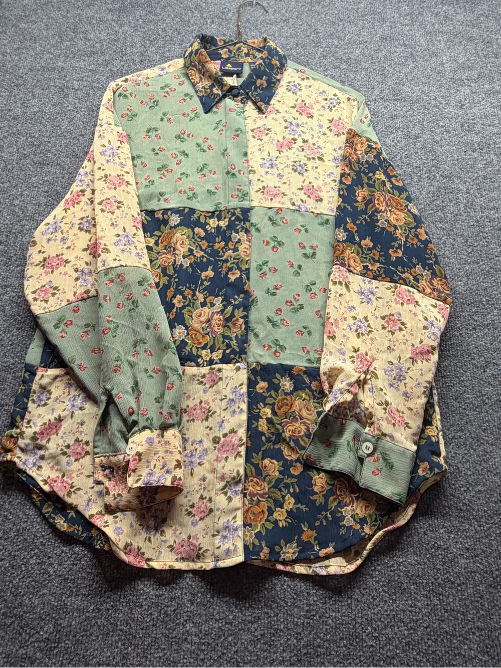 Vintage-Inspired Patchwork Floral Button-Up Shirt - Green/Navy